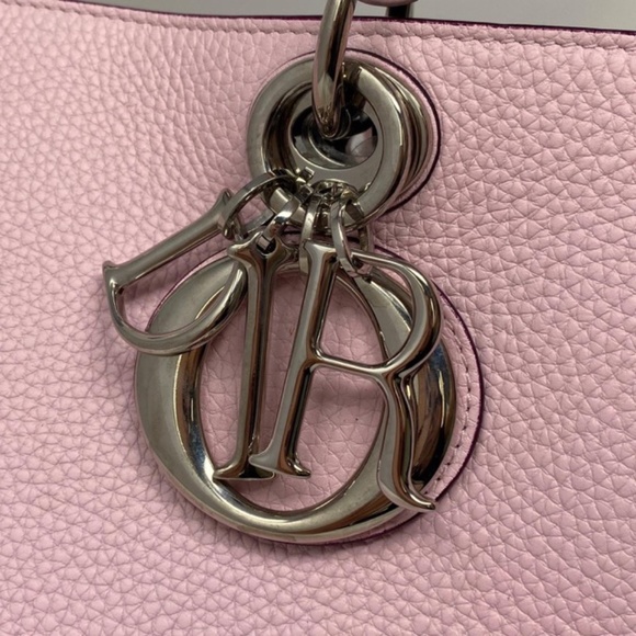 Dior Medium Pebbled Leather Diorissimo Tote - Picture 12 of 13